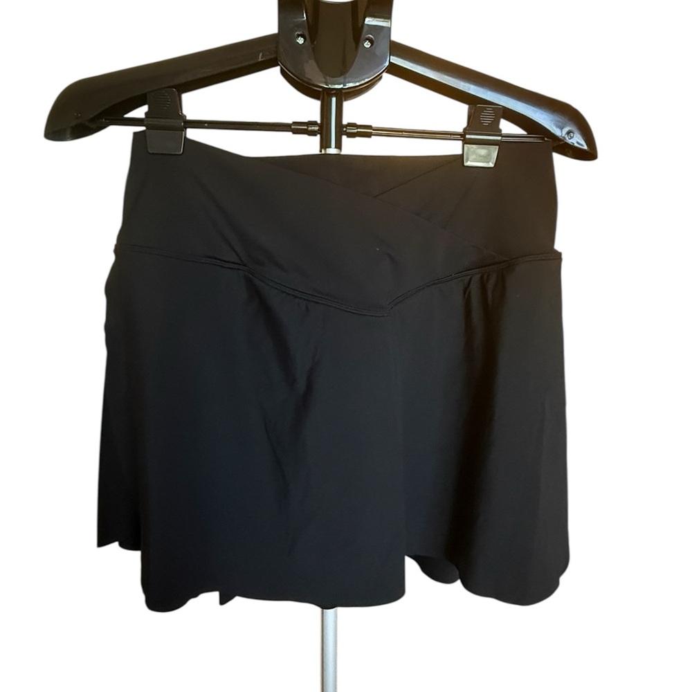 Chic Black Women's Skort